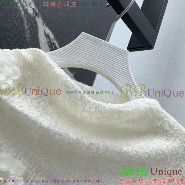 ���� �߷�Ƽ�� ����Ƽ V0T734044-2