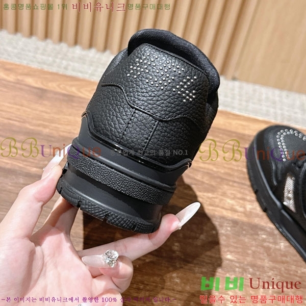 ���̺��� 𝐋-𝐓𝐑𝐀𝐈𝐍𝐄𝐑 ����Ŀ�� �������� L201996