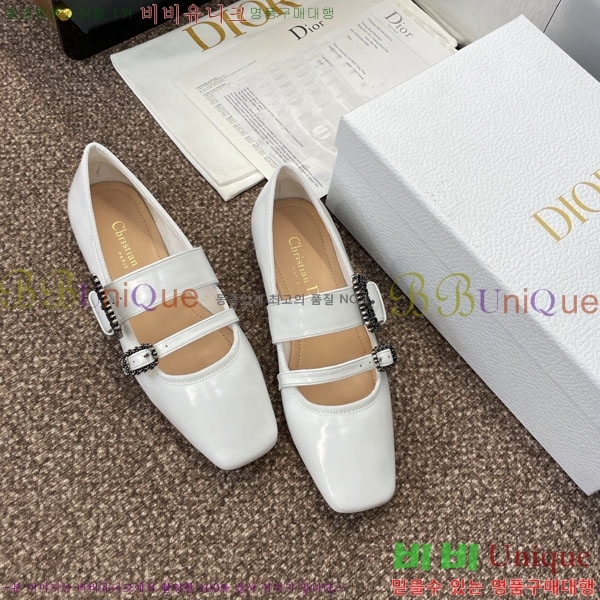 ��� �÷����� 3D2178992