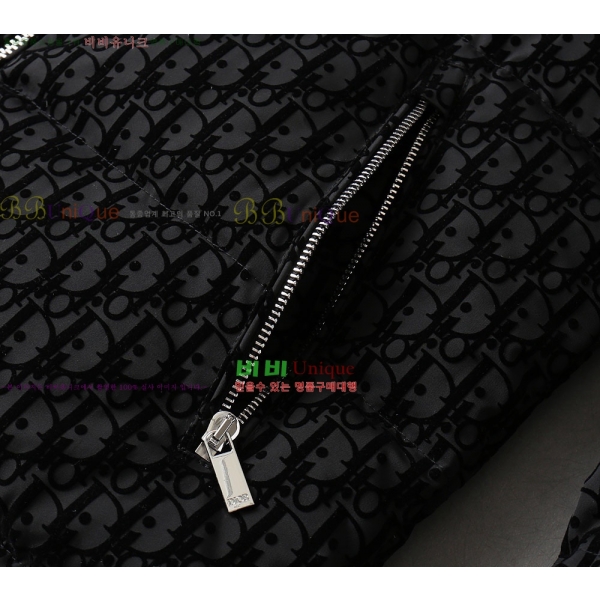 ���� ��� �ٿ� �е� DO52845