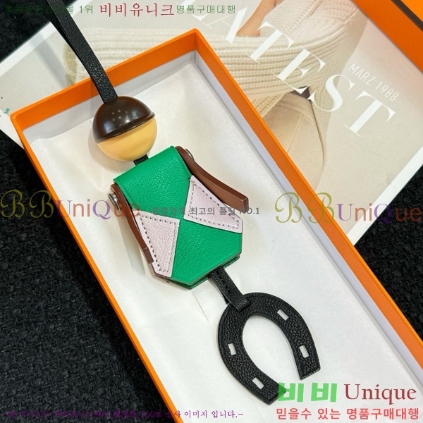 �����޽� Jockey Charm ���� HE4523806-4