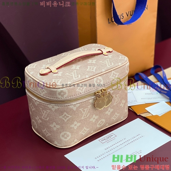 #���̺��� �Ͻ� �̴� ����Ƽ ���̽� M15170-101