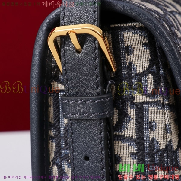 #��� �ٺ�� BOBBY �̵�� M9337-102