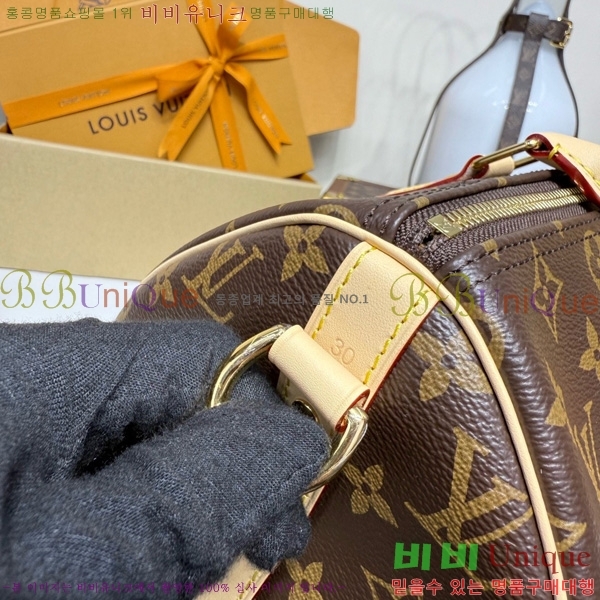 #���̺��� ���ǵ� �ݵѸ��� 30 ��Ʈ�� M46980-101