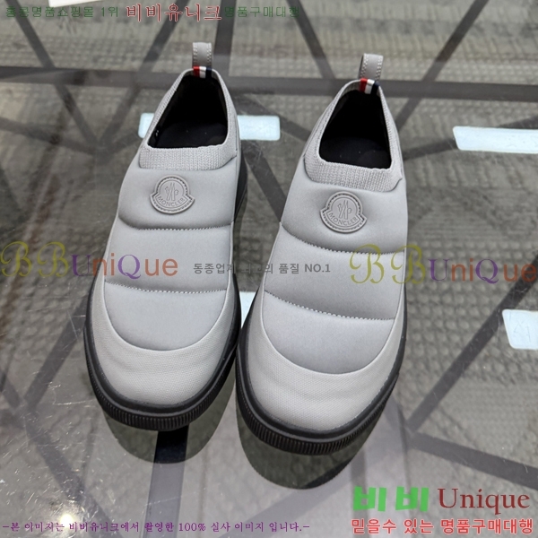 ���� ��**�� ������ MO974702-4