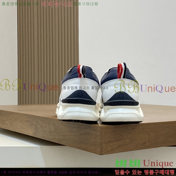 ���� ��**�� ����Ŀ�� MO07843-5