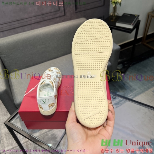 ���� �߷�Ƽ�� ����Ŀ�� VA08444-3