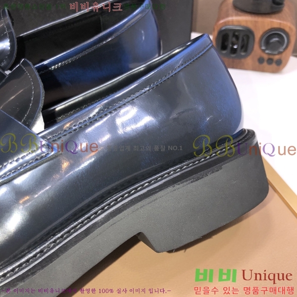 ���� ����� ���� P571875-8