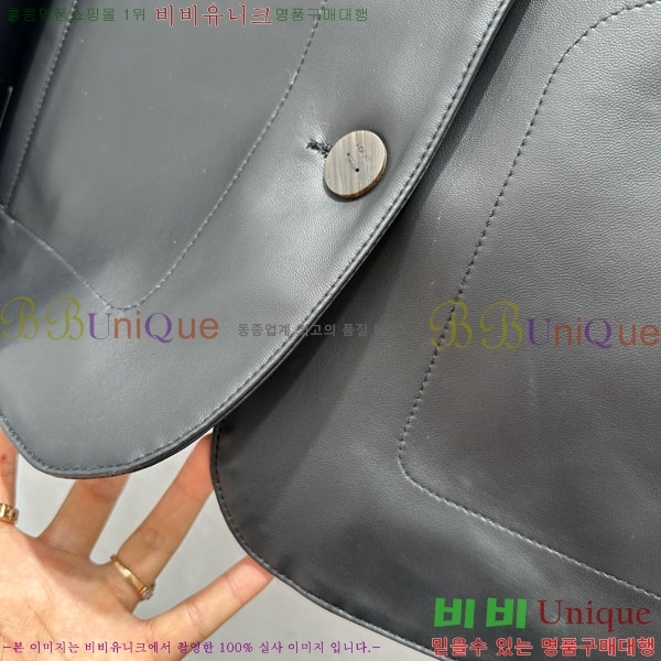 ���� �ο��� �ٿ� �е� �簡�� ���� LOW45672-4