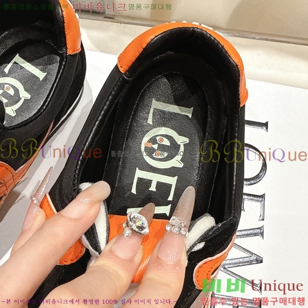 ���� �ο��� ����Ŀ�� LE660952-9