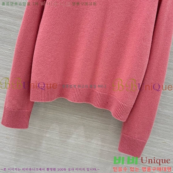 ���� ��**�� ������ MAXM5112456-4