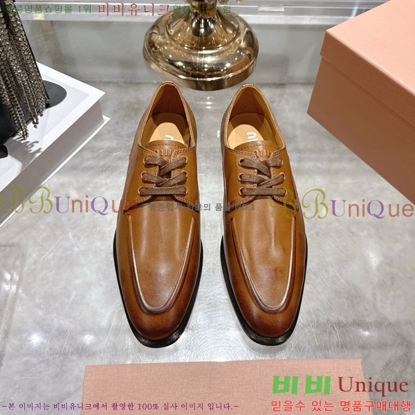 ���� �̿�̿� ���� 32MU902401-1