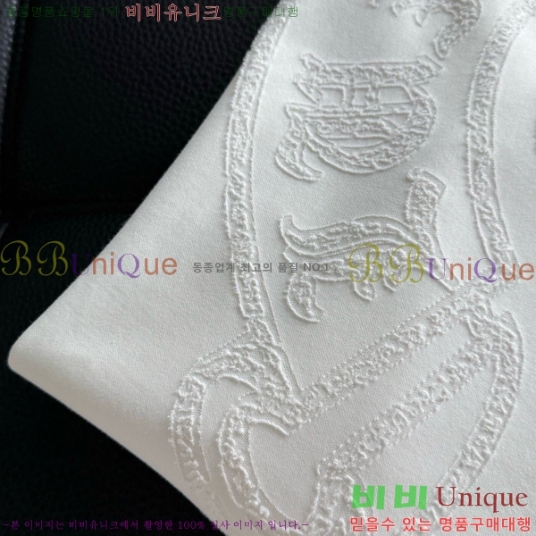 ���� ũ������ ���� Ƽ���� CH723359-1