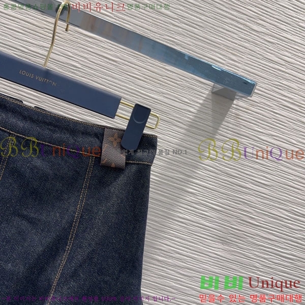 ���� ���̺��� ��ĿƮ LV234502-13