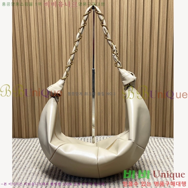 #���ζ� �Ƹ����� ȣ���� 862210-205