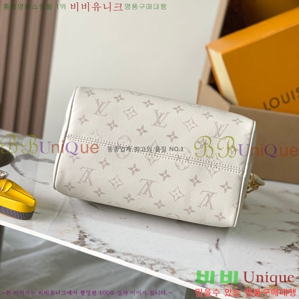 #���̺��� ���ǵ� �ݵѸ��� 25 M26690-400