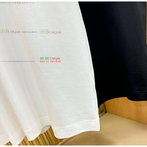 ���� ũ������ ���� Ƽ���� CH816735-1