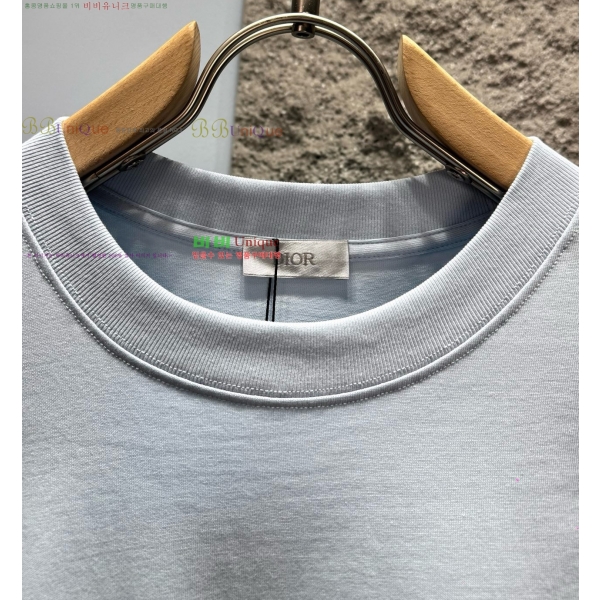 ���� ũ������ ���� Ƽ���� CH814689-3