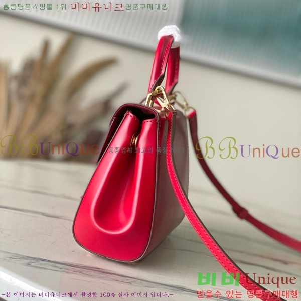 #���̺��� Ŭ��� �̴� M25881-1001