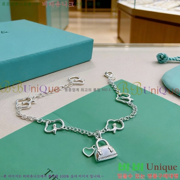 �������� Ƽ�Ĵ� ���� TF245789-1