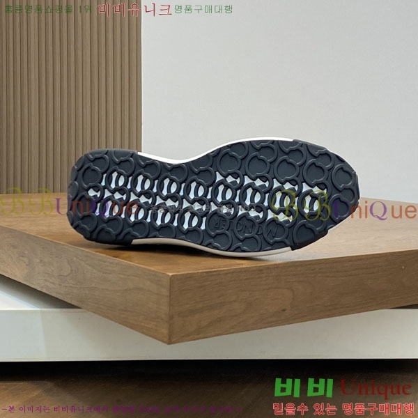 ���� ��**�� ����Ŀ�� MO59287-4