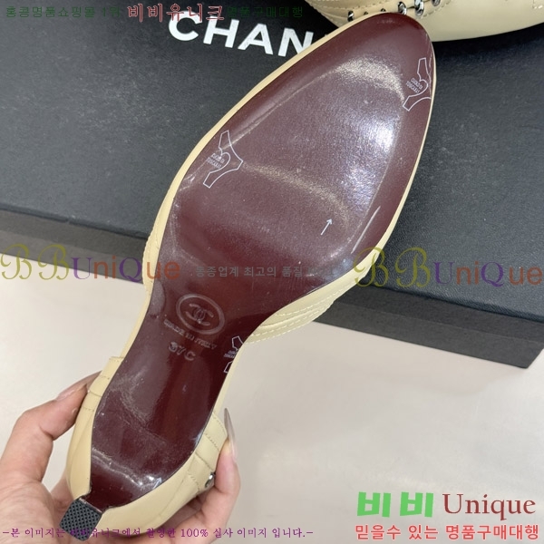 ��* ������ 35A815705-1