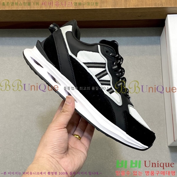 ���� ��**�� ����Ŀ�� MO592266-5