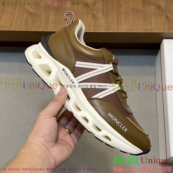 ���� ��**�� ����Ŀ�� MO592280-8