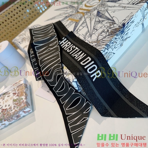 ��* Ʈ���� D841884-2