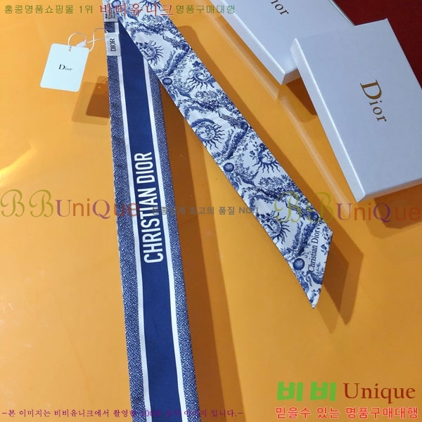 ��� Ʈ���� D84115