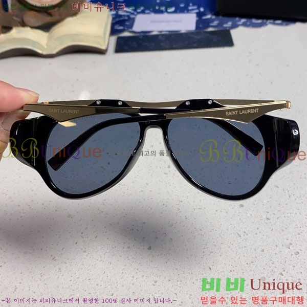 ���ζ� ���۶� Y967602-1