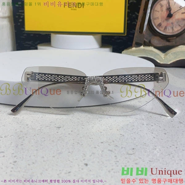 ��� ���۶� F924708-7