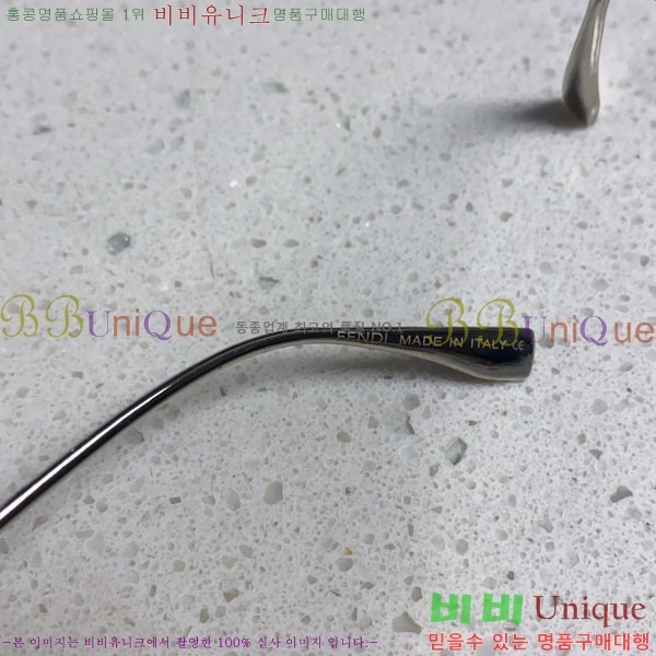 ��� ���۶� F924708-7