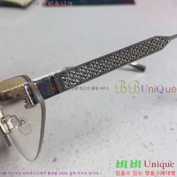 ��� ���۶� F924708-7