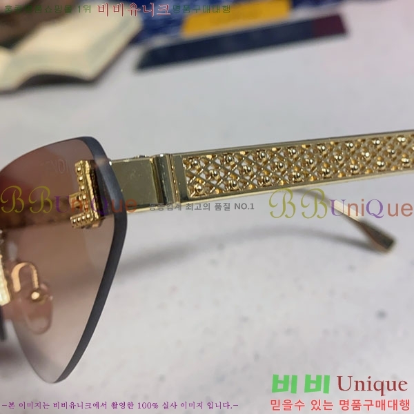 ��� ���۶� F924708-4