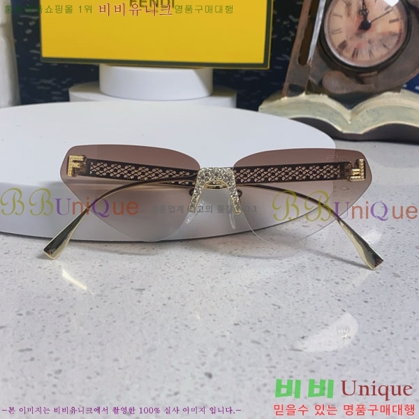 ��� ���۶� F924708-4