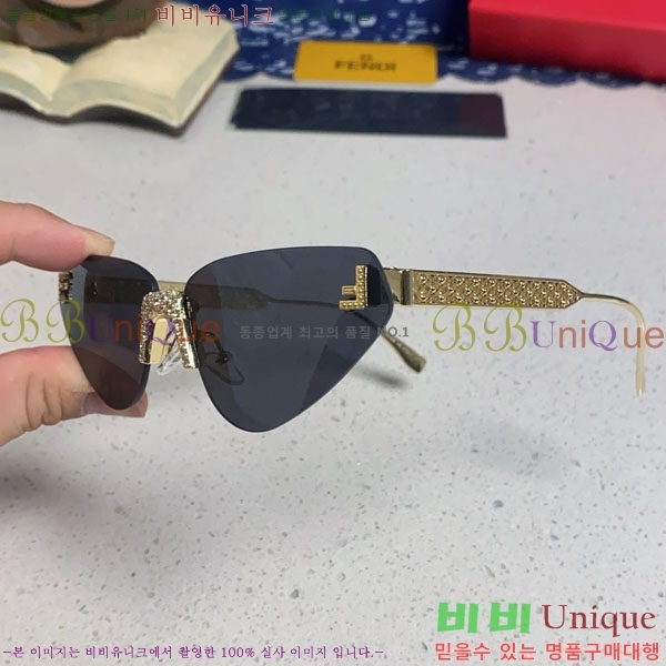 ��� ���۶� F924708-1