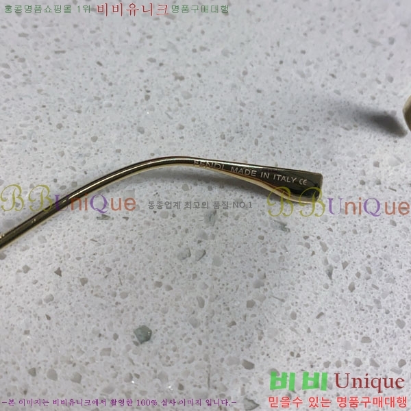 ��� ���۶� F924708-1