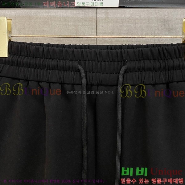 ���� ũ������ �ݹ��� CH4183815-4