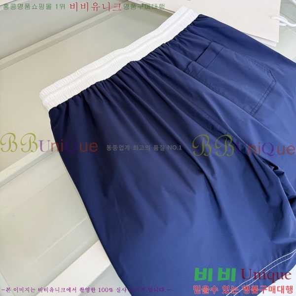 ���� ���ڷ� ��ġ�ڸ� �ݹ��� BC756740-2