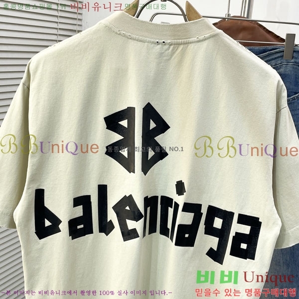 �������� �߷��þư� ���� Ƽ���� BA245539-2