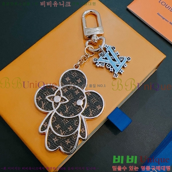 ���̺��� ŰȦ�� LV45608-18