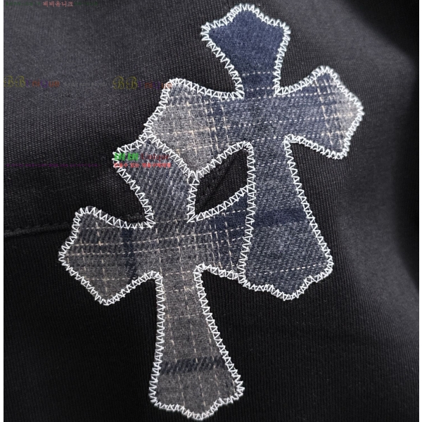 ���� ũ������ ���� Ƽ���� CH836713-2