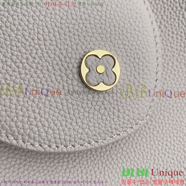 #����*�� īǶ�� M26259-104