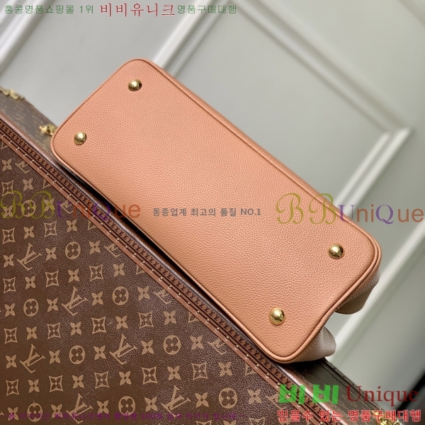 #����*�� īǶ�� M26259-105