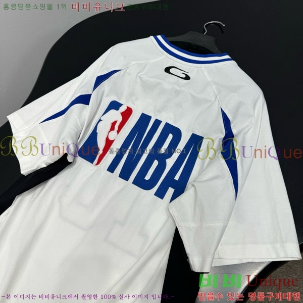 �������� �߷��þư� ���� Ƽ���� BA563302-6