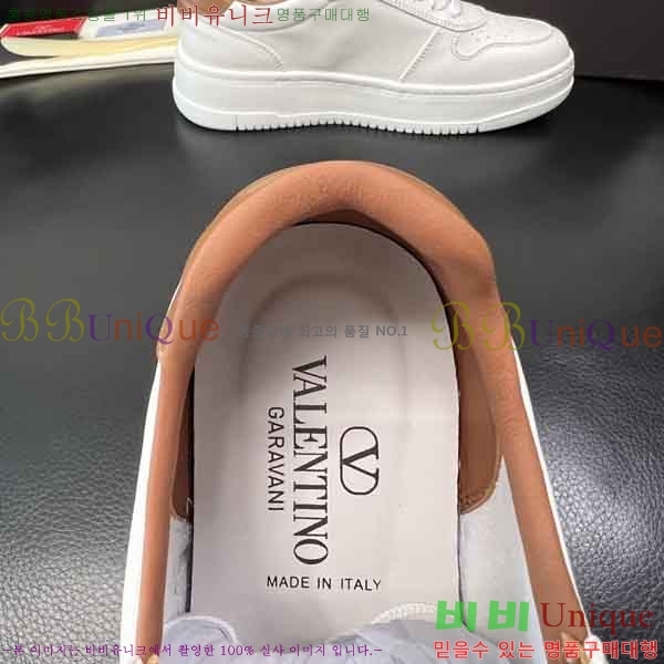 ���� �߷�Ƽ�� ����Ŀ�� V55041111-2