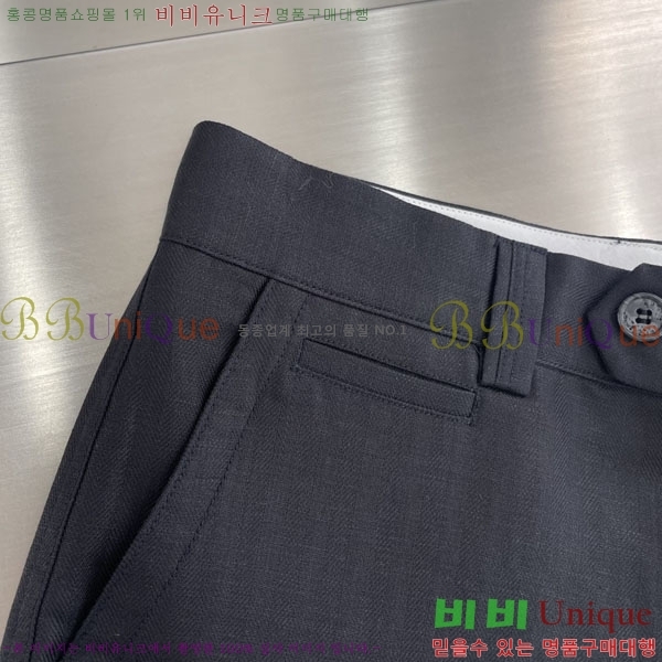 ���� ���ڷ� ��ġ�ڸ� �ݹ��� BC75668-2