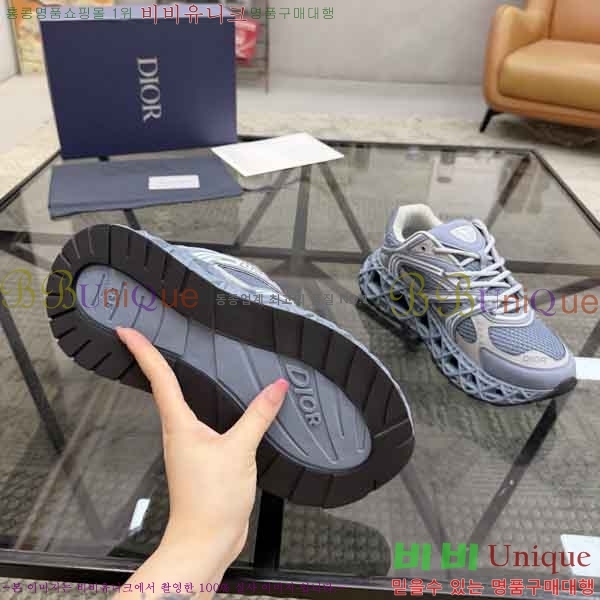 ���� ��* ����Ŀ�� B12955680-1