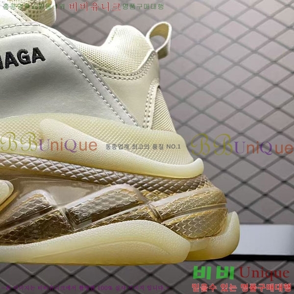 �߷��þư� Ʈ���� S ����Ŀ�� 50BL23111613-78